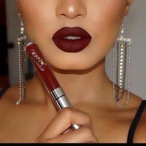 COLOURPOP LIQUID LIPSICK LAX